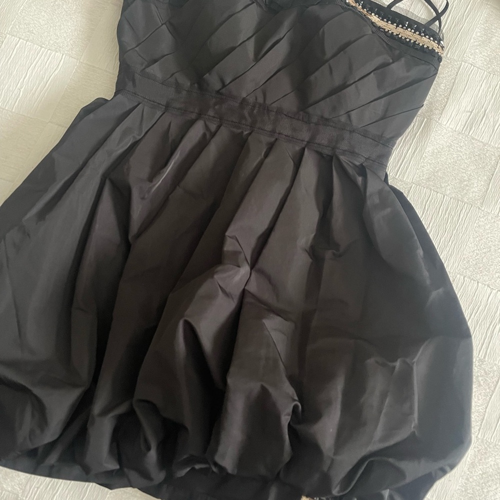 BCBG MaxAzaria Elegant Black Strapless Dress